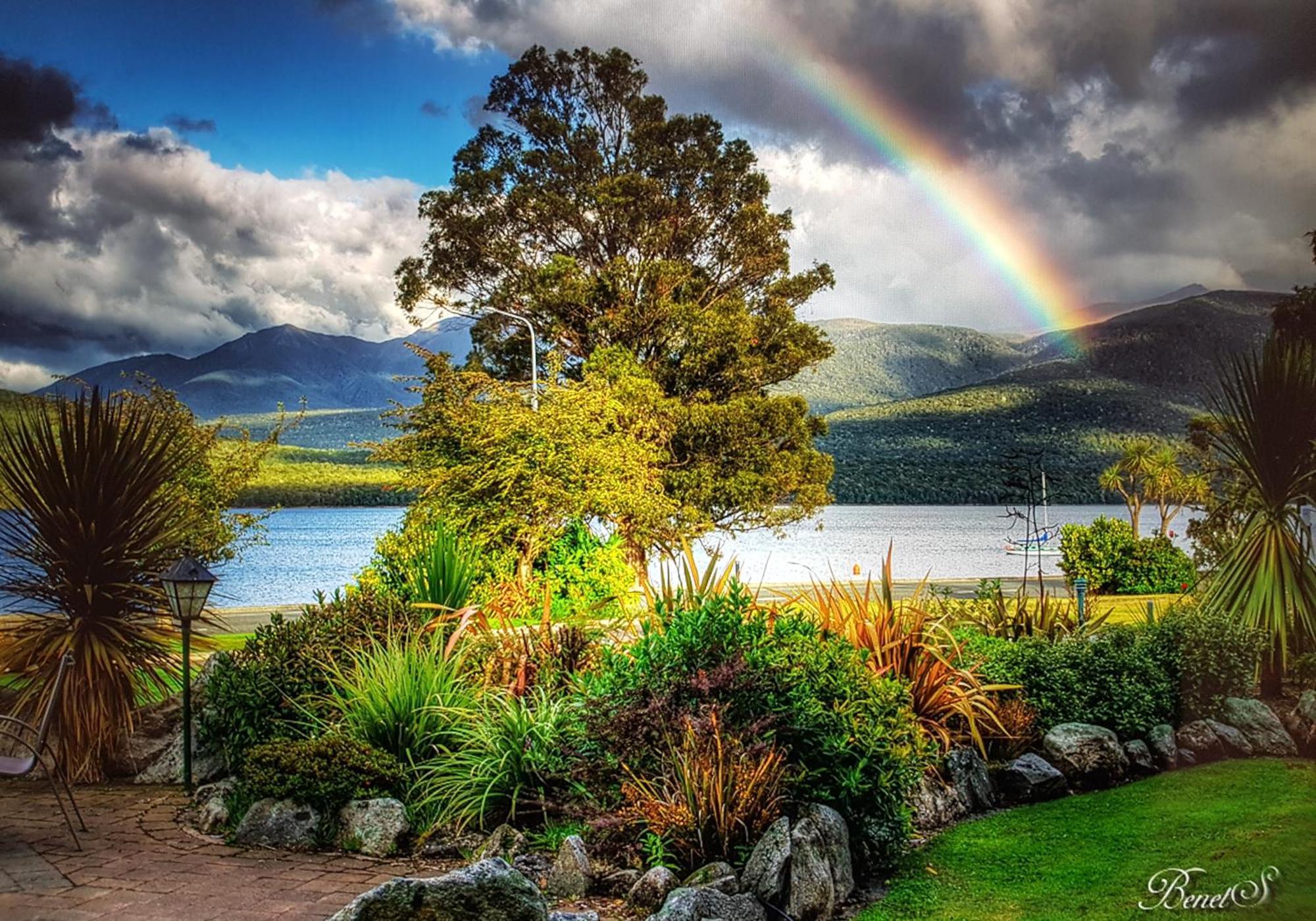 Fiordland Lakeview Motel And Apartments Te Anau Eksteriør bilde